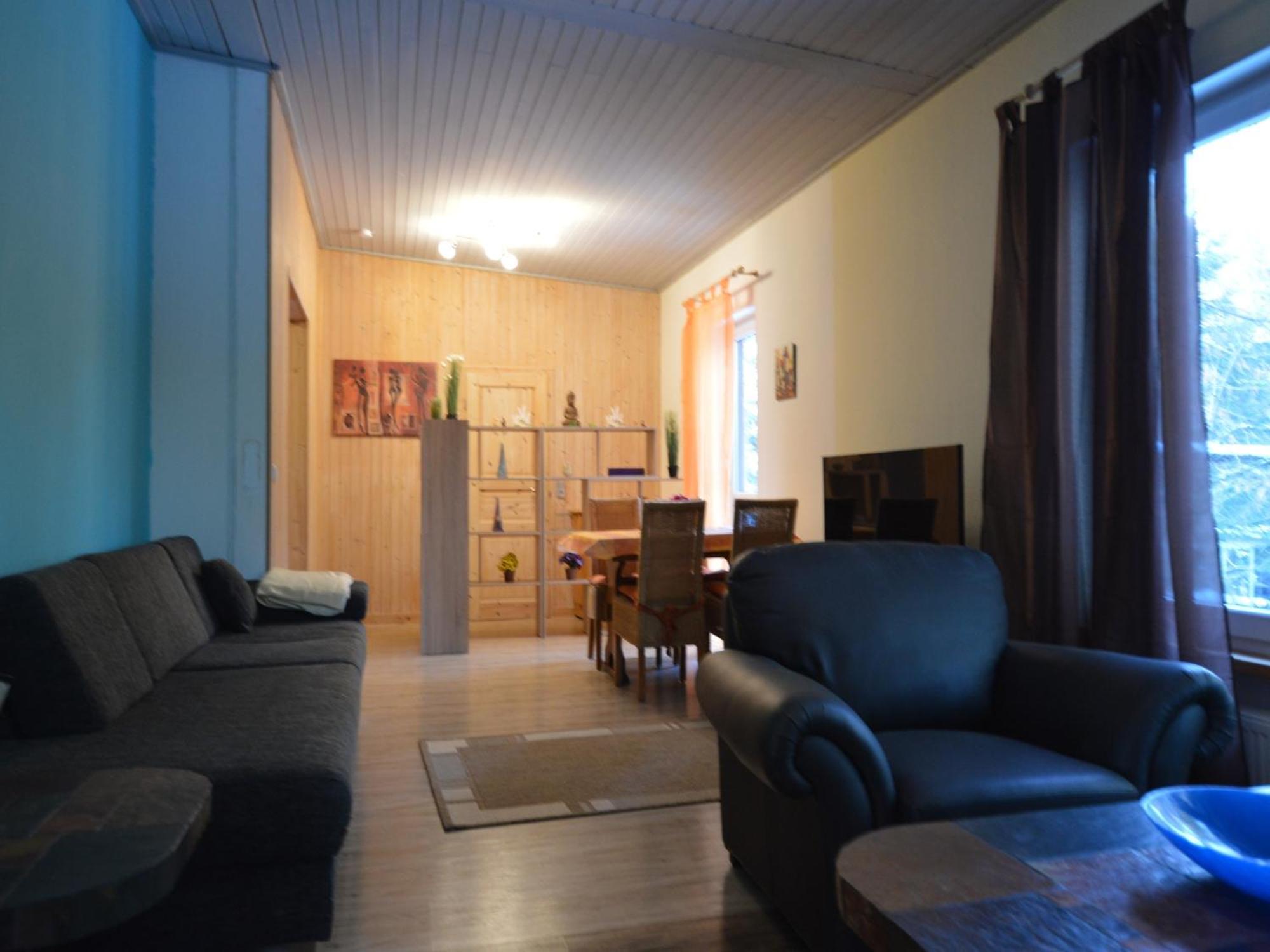 Apartment Cosy In With Balcony Manderscheid
