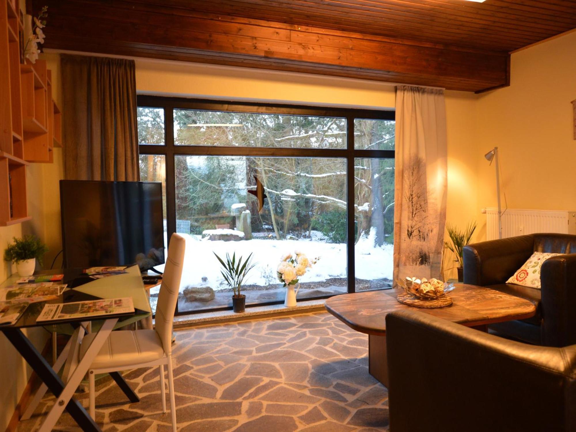 Cosy In With Balcony Apartment *